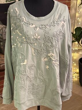 Cato Mint Embroidered Floral Crewneck Sweatshirt